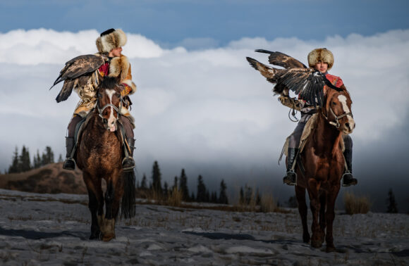 Ride with Golden Eagle Hunters